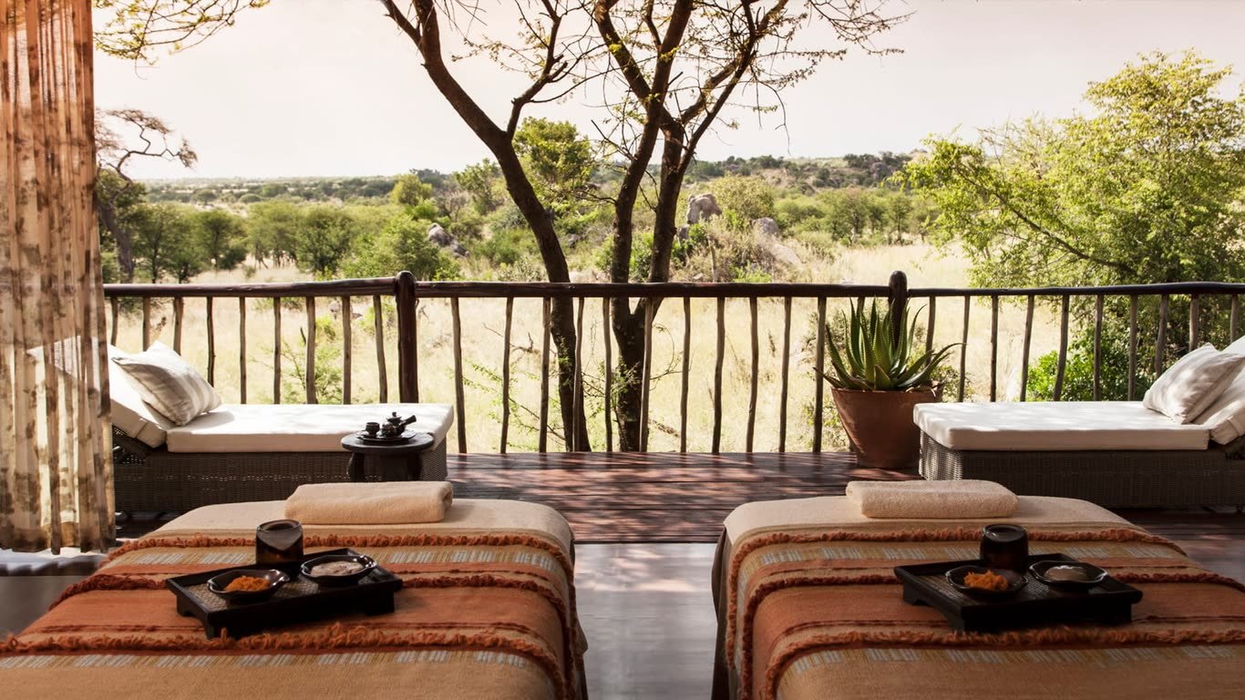 Four Seasons Lodge, Central Serengeti