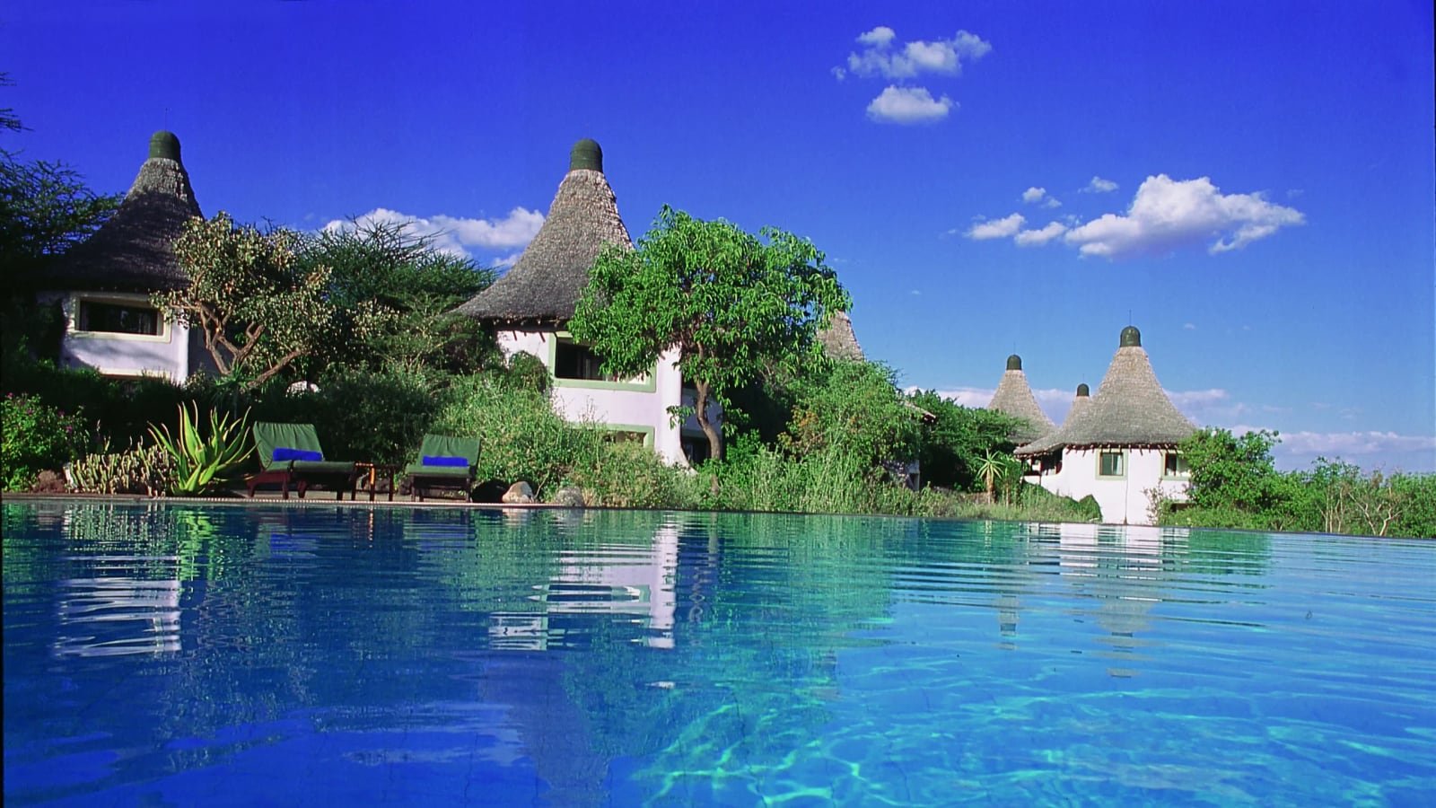 Lake Manyara Serena Safari Lodge, On the escarpment above the lake