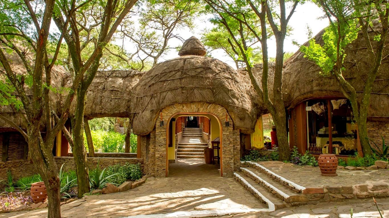 Serengeti Serena Lodge, Central Serengeti